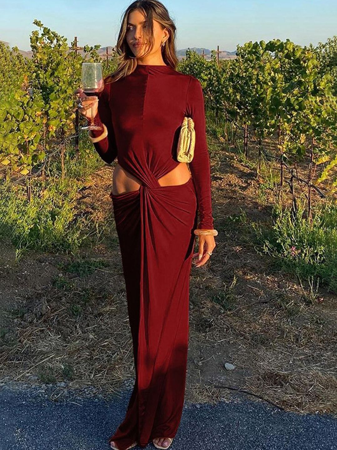 LULU & SKY Burgundy Solid Maxi Dress-picture-10
