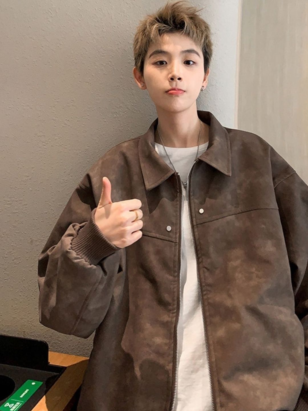 HERE&NOW Men Spread Collar Solid Leather Casual Leather Jacket-picture-32