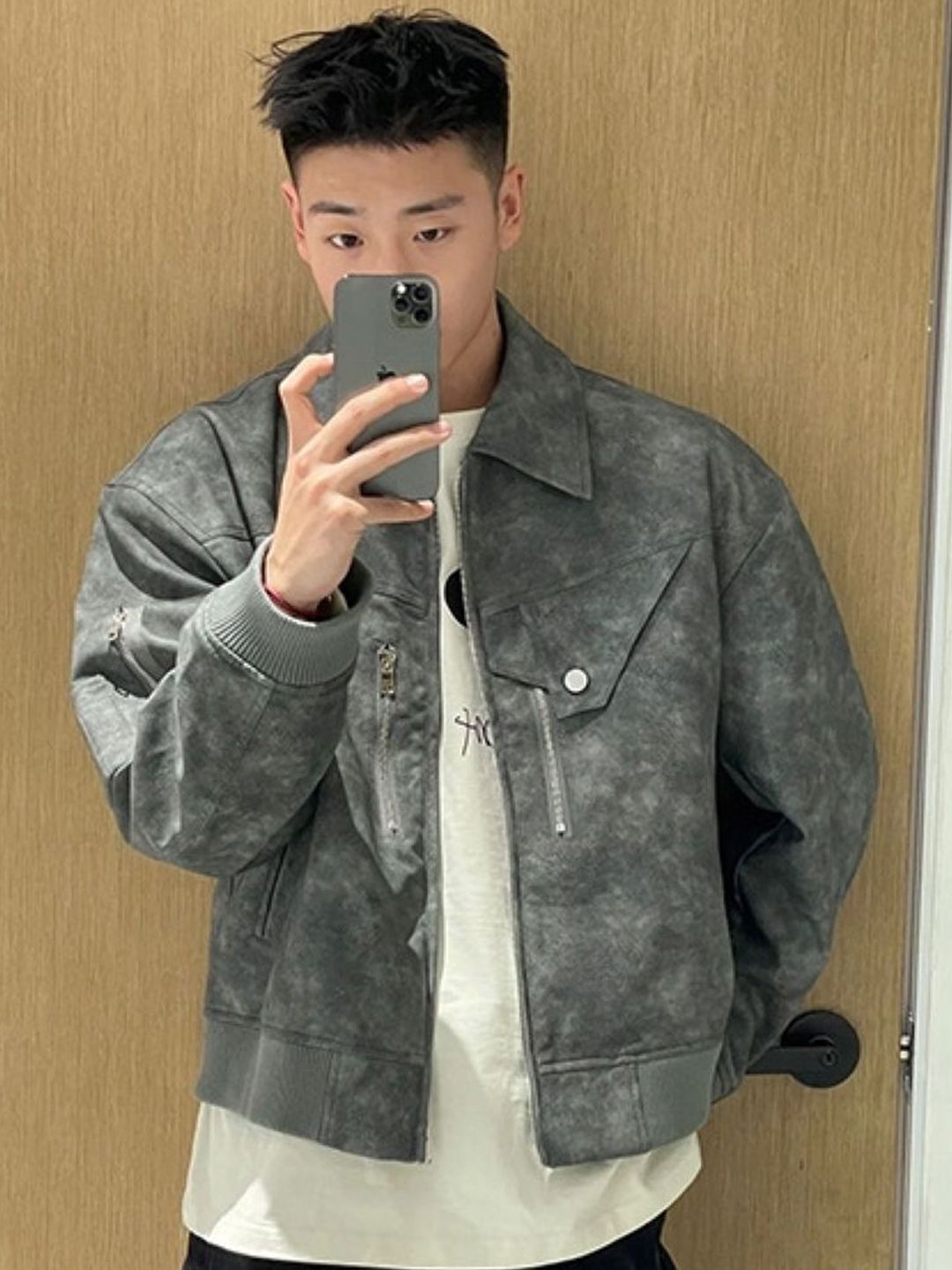 HERE&NOW Men Spread Collar Solid Leather Casual Leather Jacket-picture-25