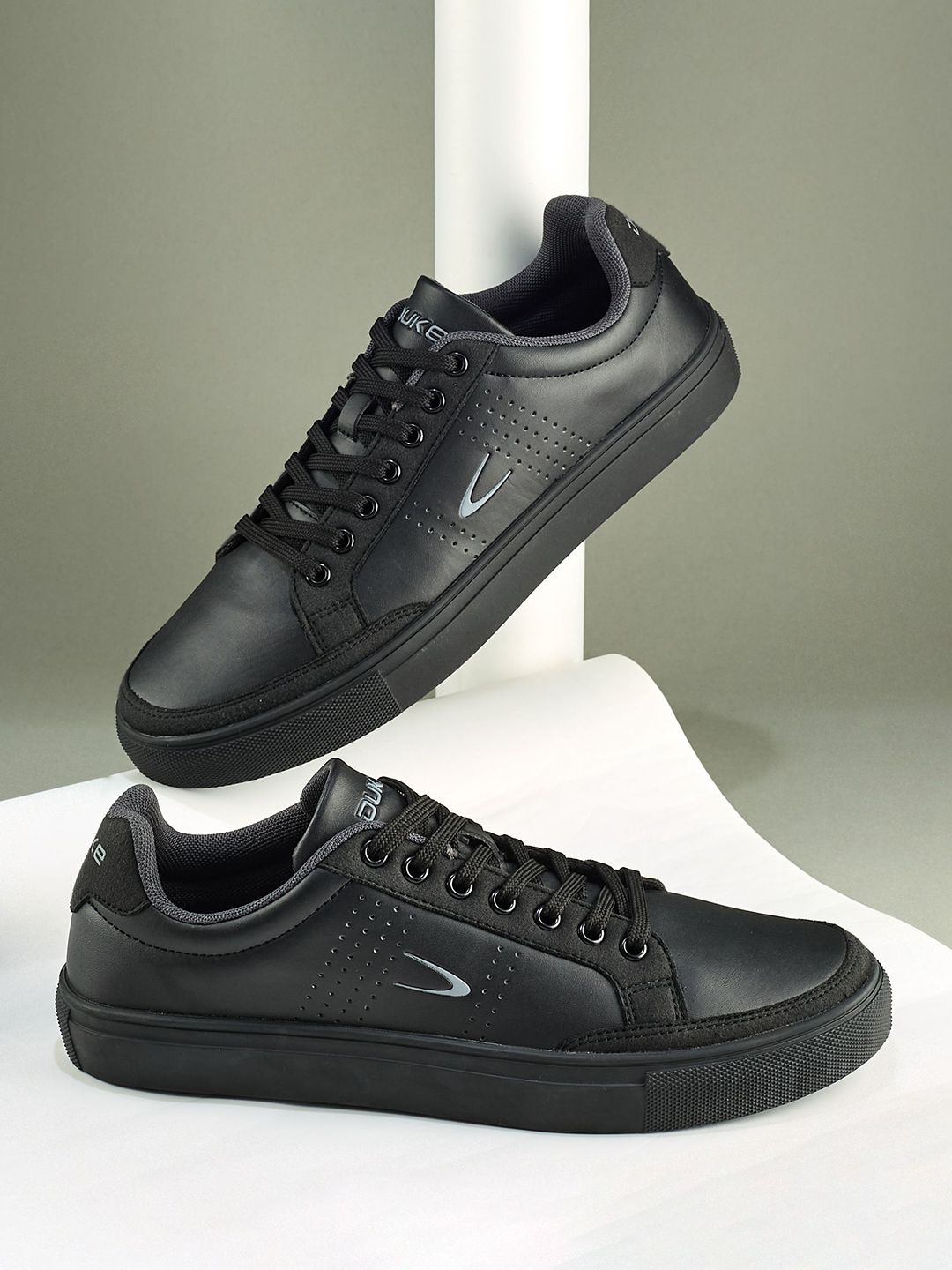 Duke Men PU Sneakers-picture-17