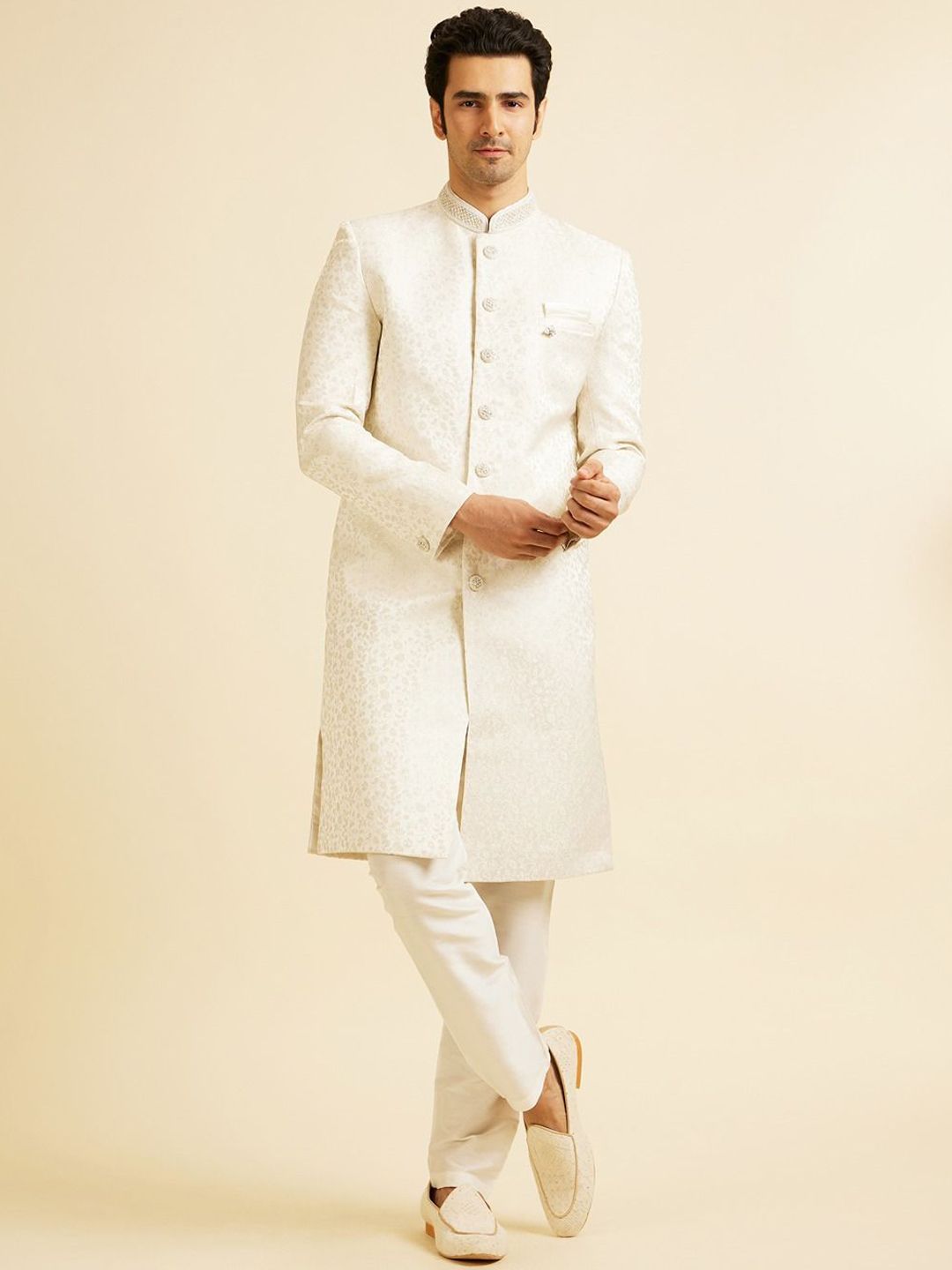 Manyavar Men Hand Embroidered Stone work Mandarin Collar Sherwani Set-picture-38