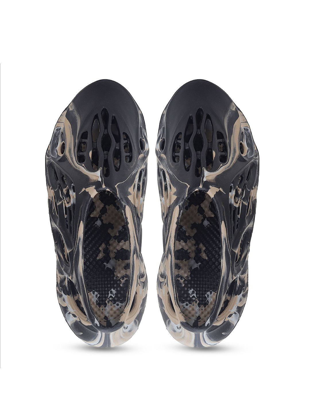 CASSIEY Men Printed Rubber Clogs-picture-45
