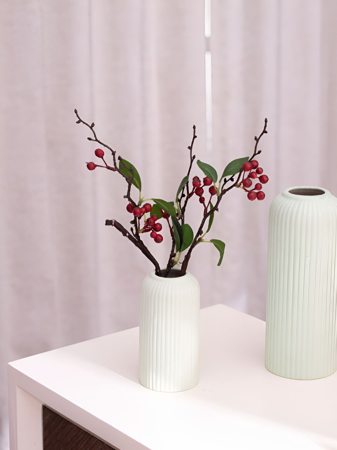 The Decor Mantra Green Textured Ceramic Cylindrical Shaped Flower Vase-picture-18