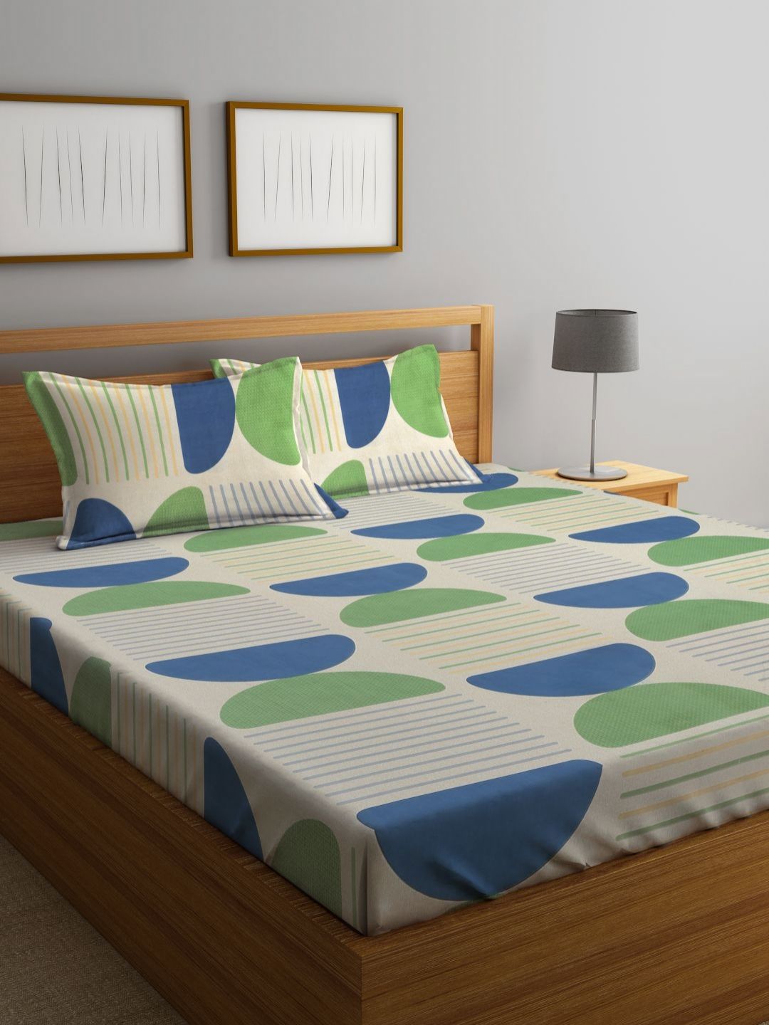 Aura Green & Blue Geometric 300 TC King Bedsheet with 2 Pillow Covers 2.50 m x 2.20 m-picture-15