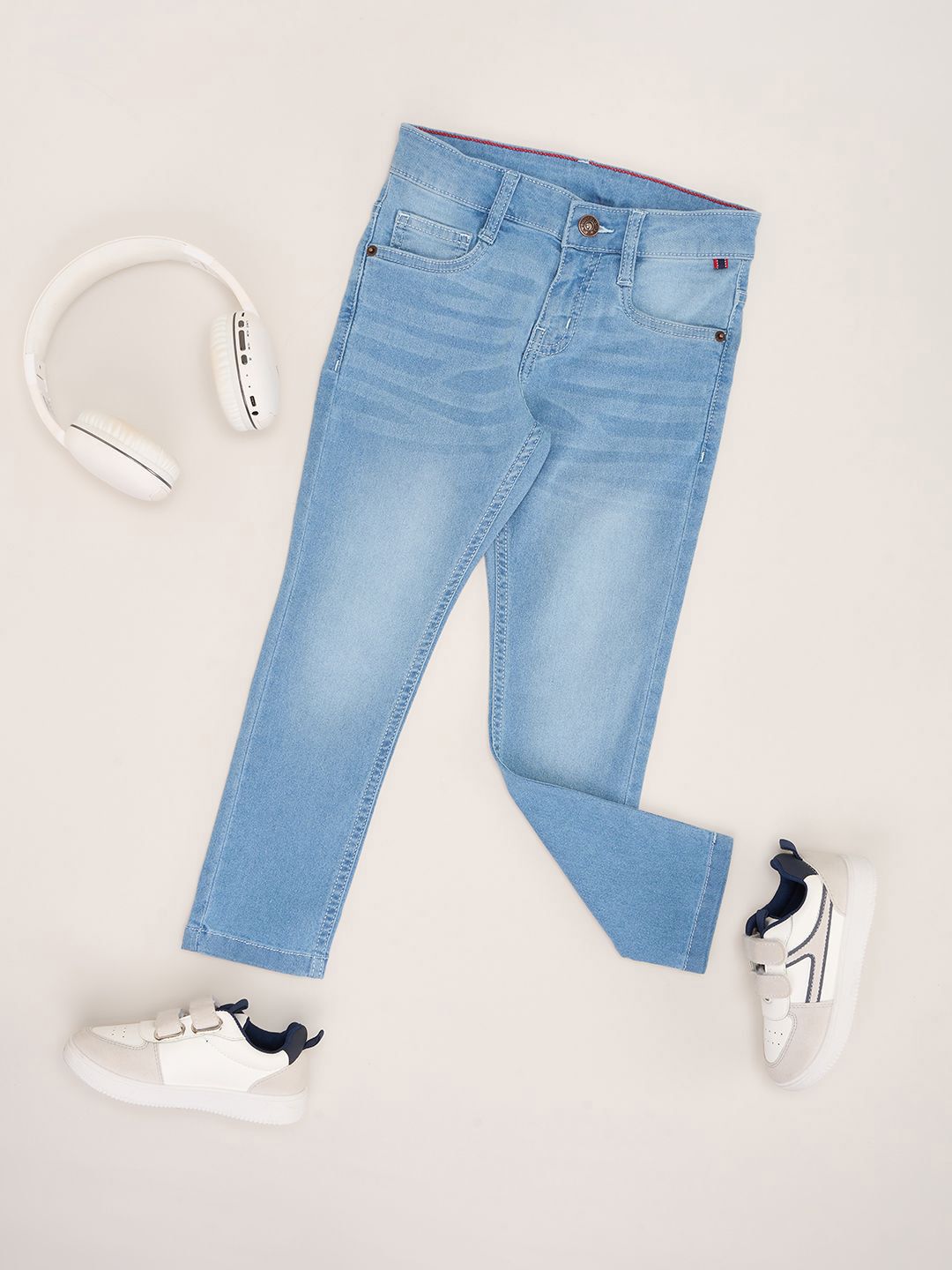 Pantaloons Junior Boys Mid-Rise Light Fade Jeans-picture-54