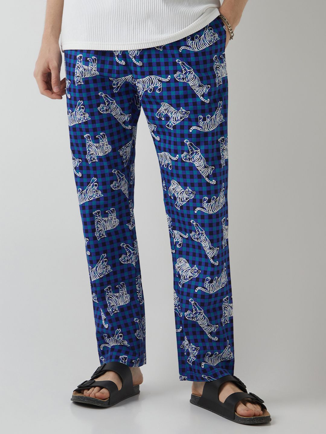 Bewakoof Men Printed Mid-Rise Cotton Lounge Pants-picture-14