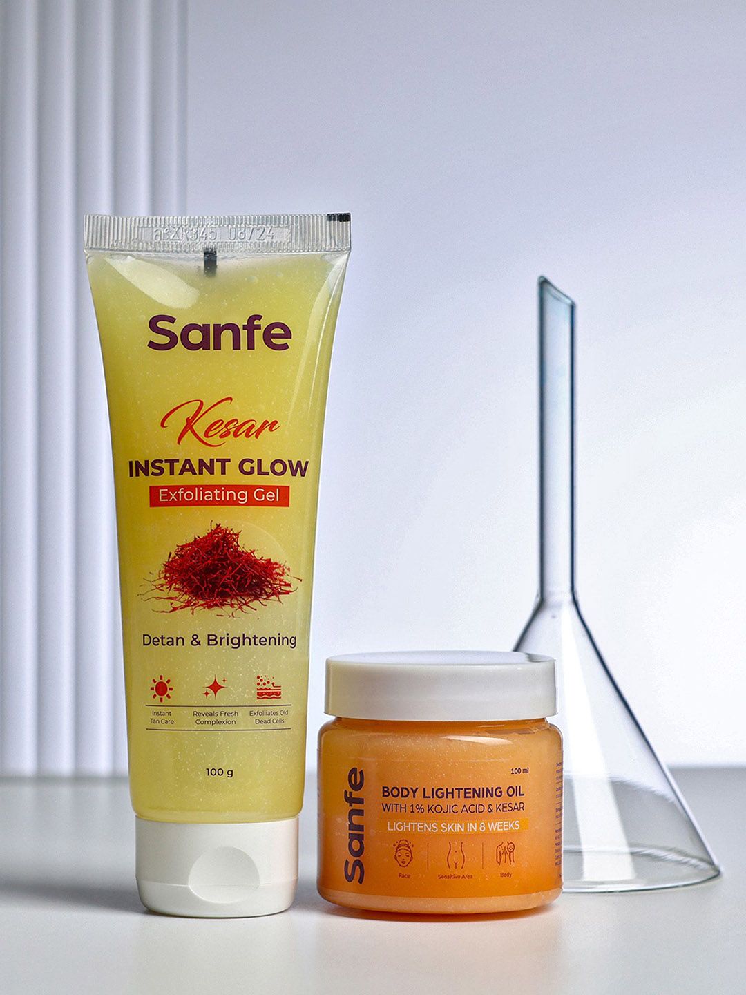 Sanfe Kesar Instant Glow Exfoliating Gel For Tan Removal - 100 g-image-40