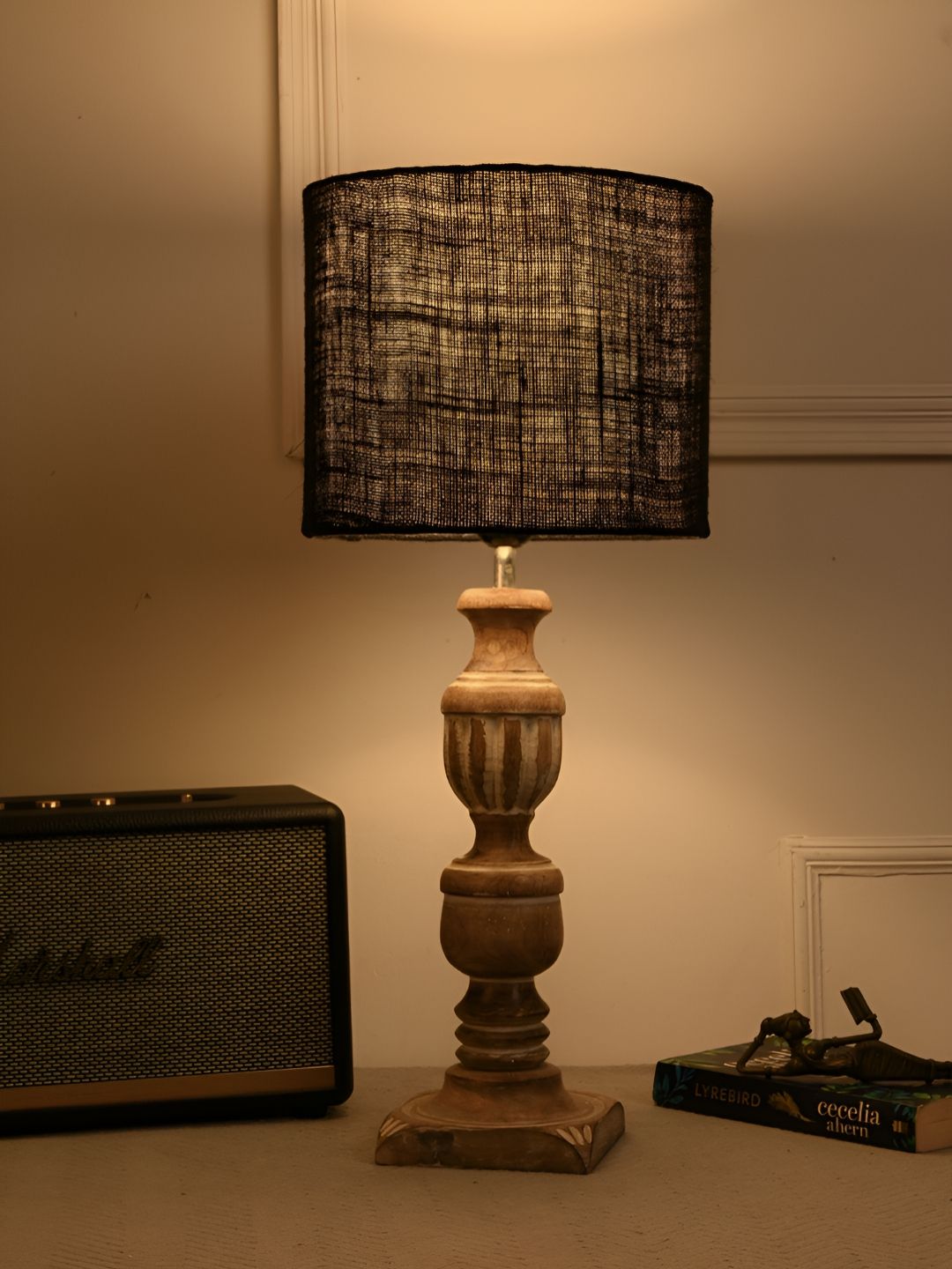 green girgit Brown Wood Cylindrical Shaped Table Lamp-picture-16