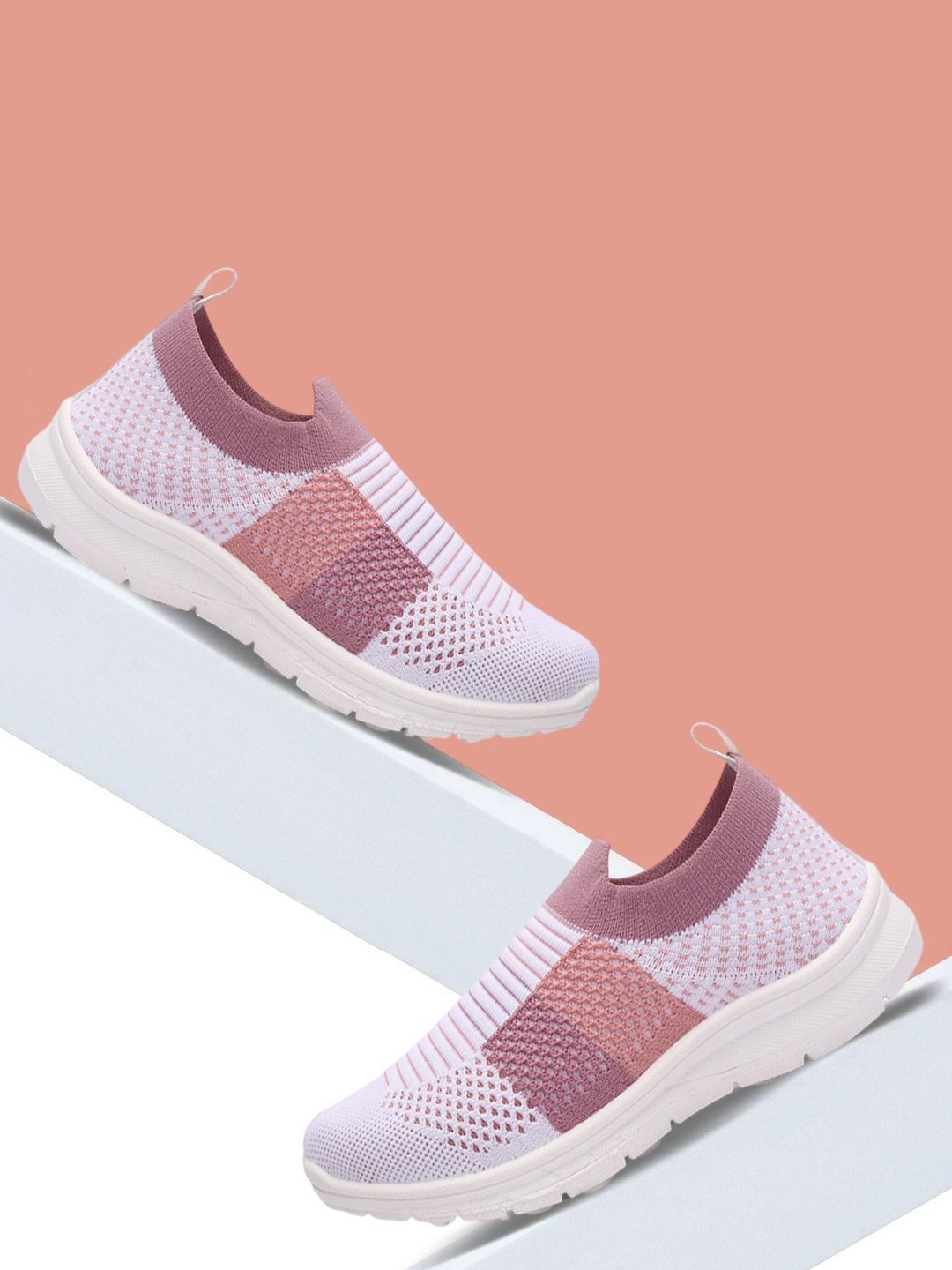 SPRENGE Girls Woven Design Slip-On Sneakers-image-3