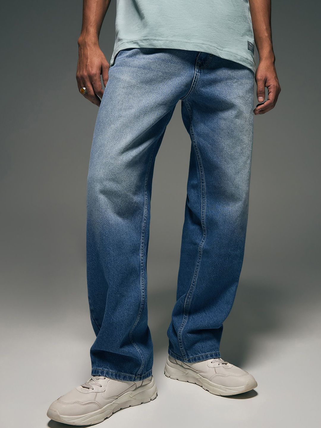 Flying Machine Men Classic Relaxed Fit Light Fade Stretchable Jeans-picture-14