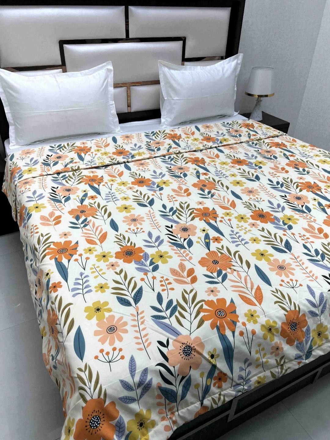 Pure Decor White & Orange Floral Microfiber AC Room 350 GSM Double Bed Comforter