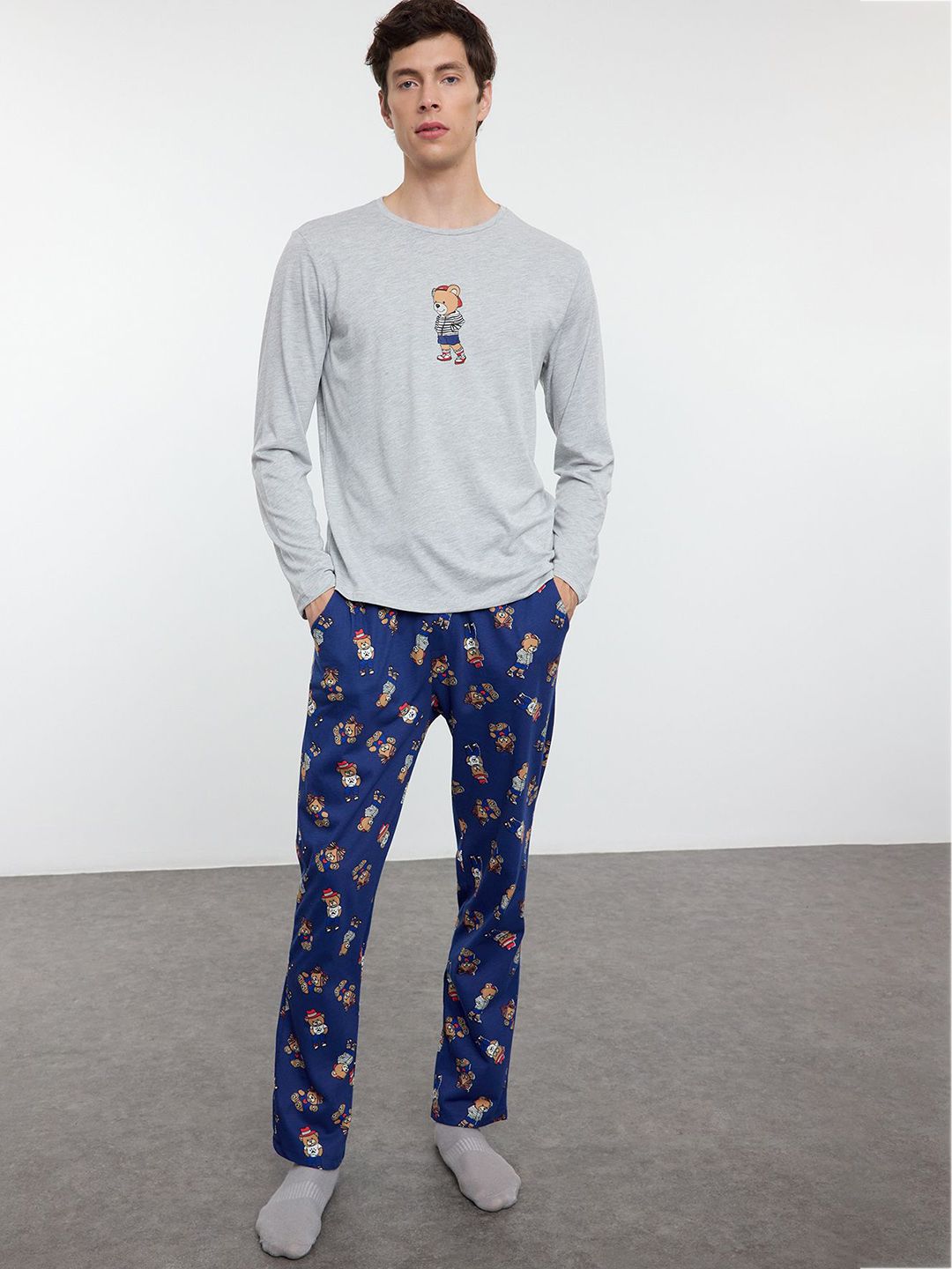 Trendyol Men Printed Night suit-picture-32