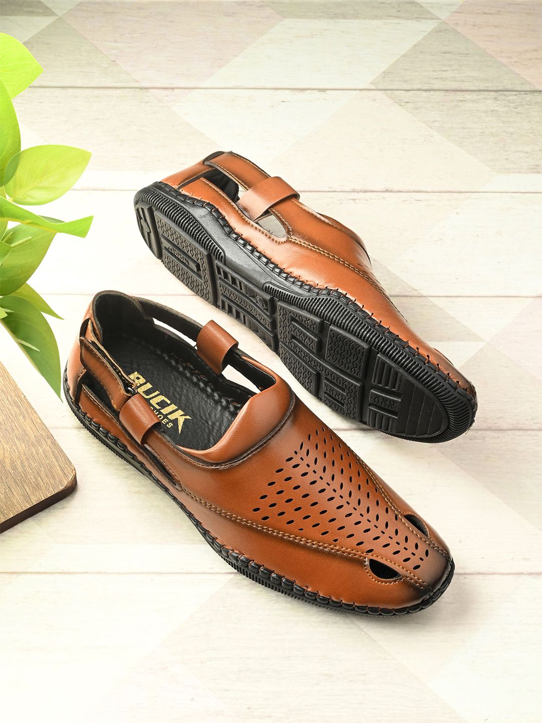 BUCIK Men Shoe-Style Sandals-image-2