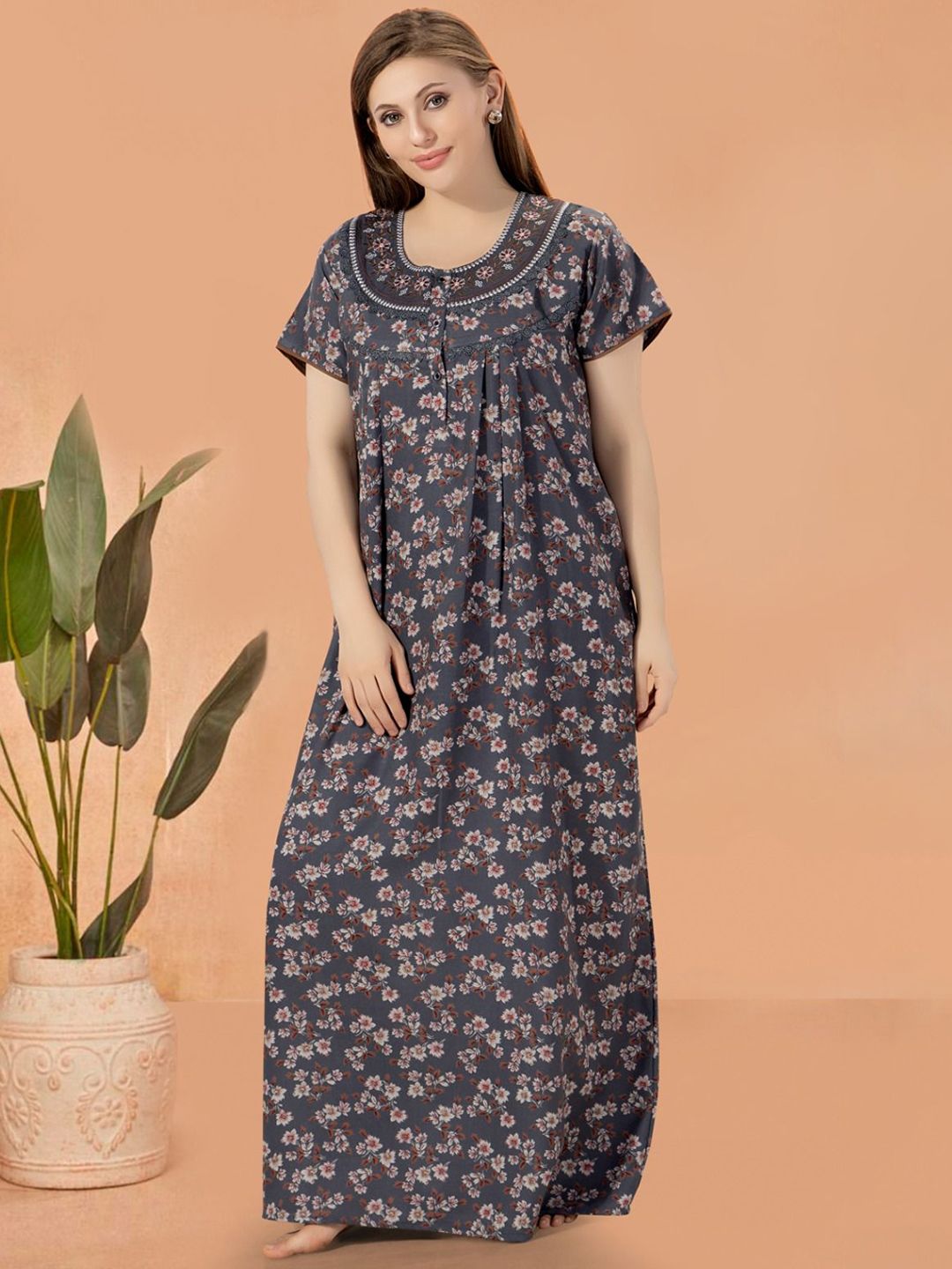 Soulemo Women Printed Round Neck Maxi Nightdress-picture-6