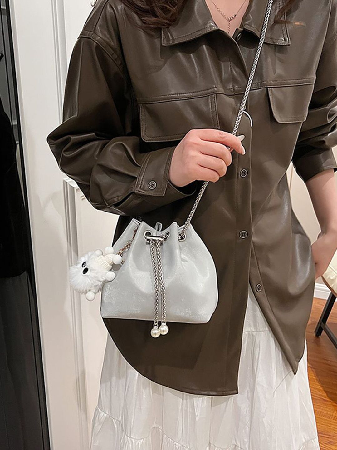 StyleCast x Revolte PU Swagger Handheld Bag-picture-32