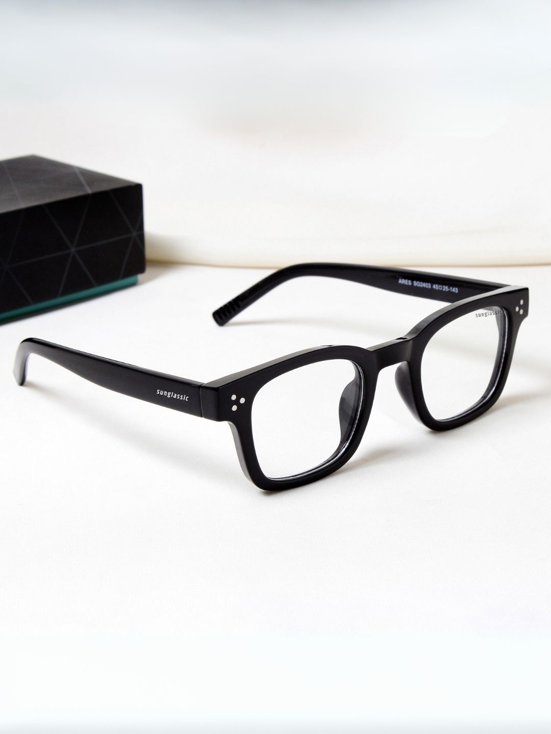 SUNGLASSIC Unisex Wayfarer Sunglasses with UV Protected Lens Ares-Black-Clea-image-47