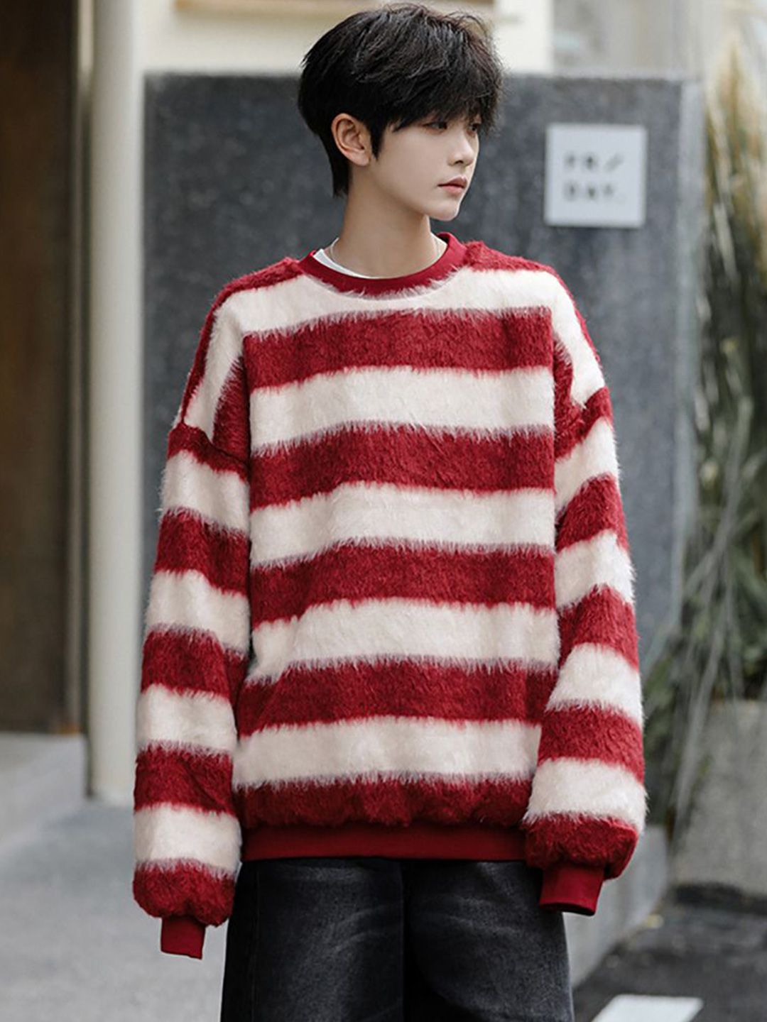 StyleCast x Revolte Men Striped Longline Sweater Vest with Fuzzy Detail-picture-51