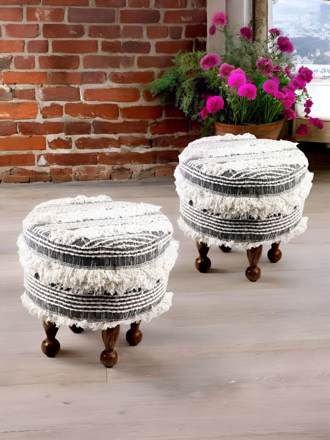 Ikiriya 2-Pcs Grey & Beige Wooden Round Ottomans-picture-13