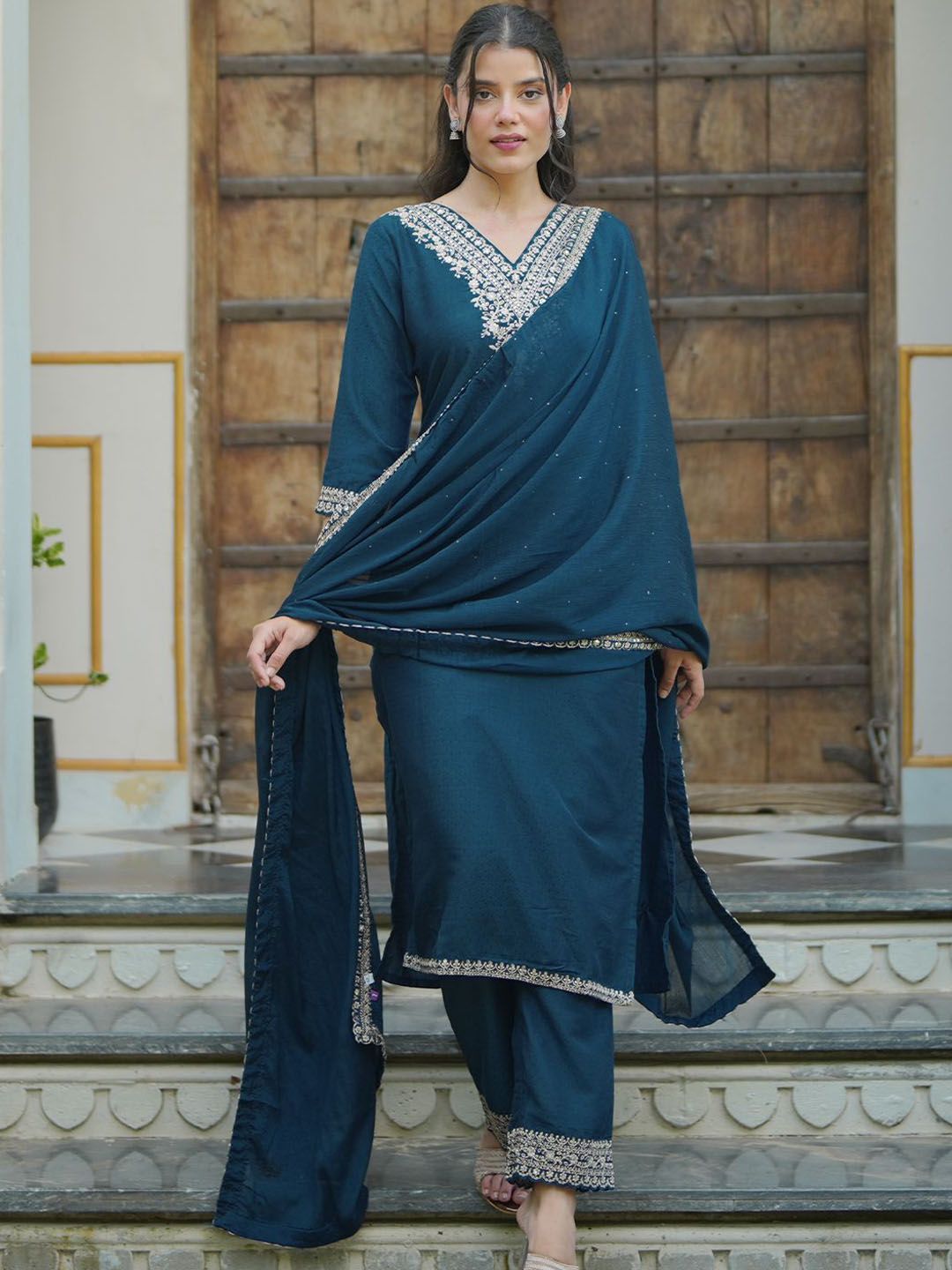 Libas Women Floral Yoke Design Regular Beads and Stones Kurta with Trousers & With Dupatta
