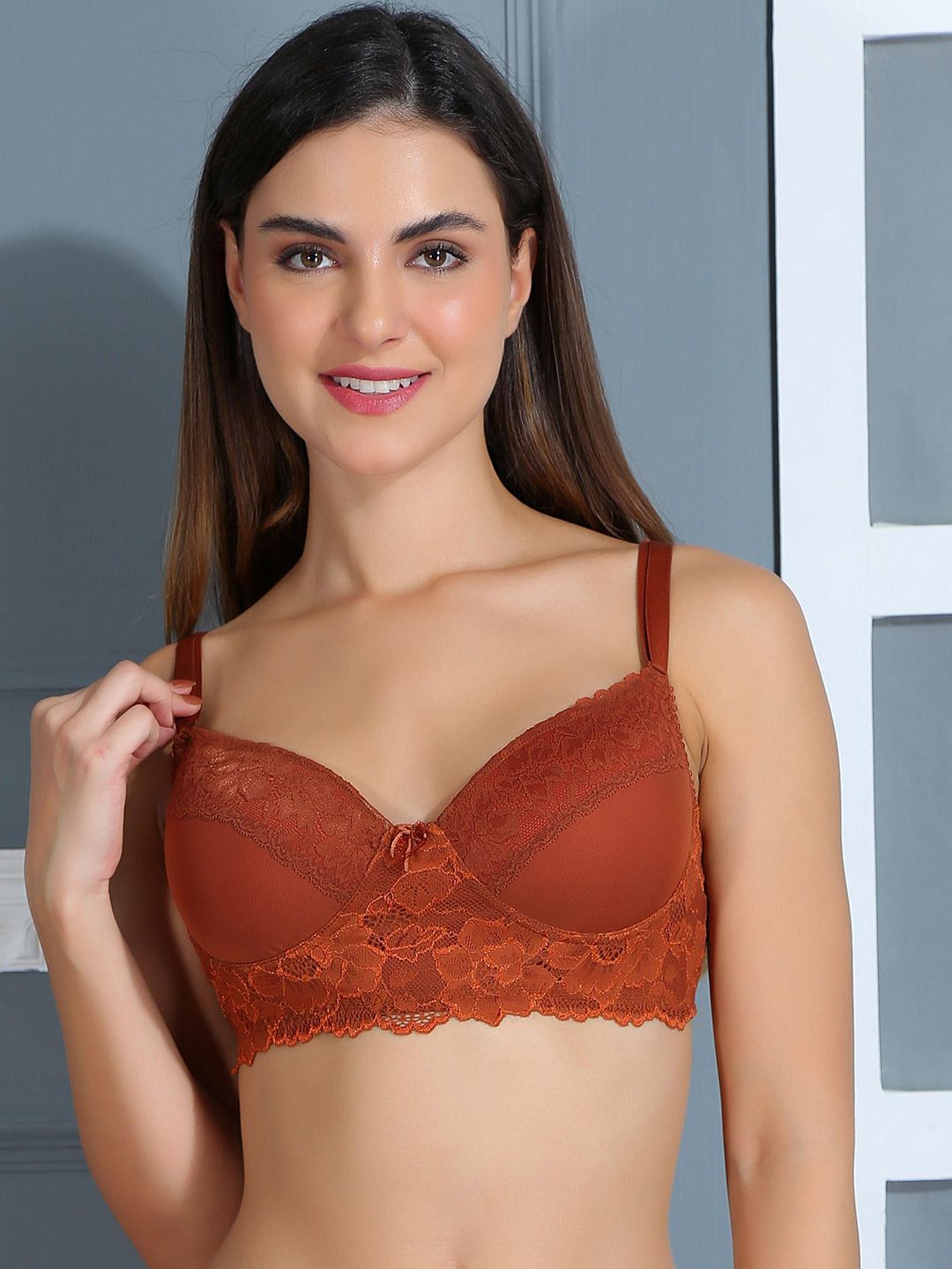 DressBerry Floral Lace Lightly Padded Medium Coverage Bralette