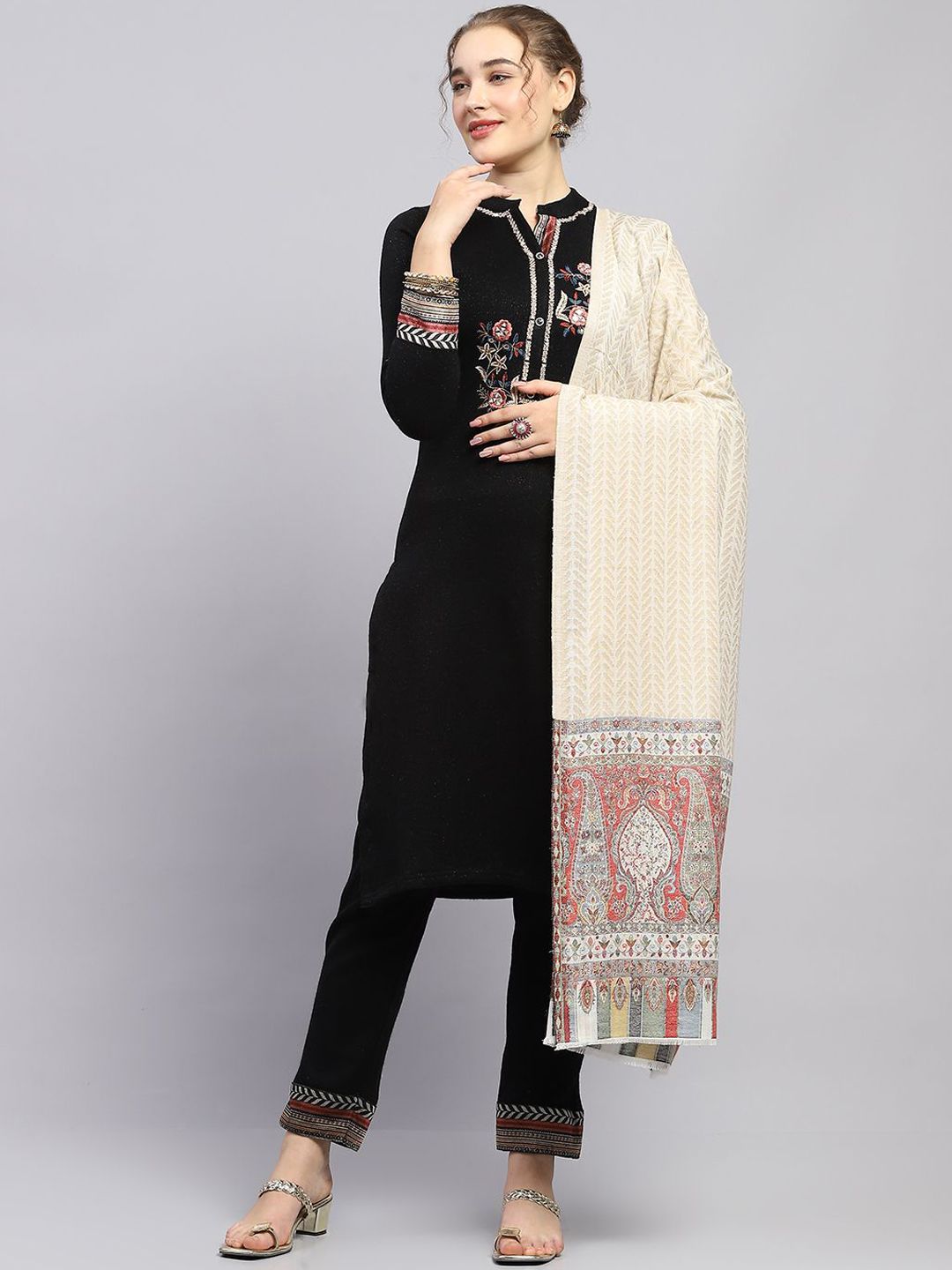 Monte Carlo Women Ethnic Motifs Printed Acrylic Shawl