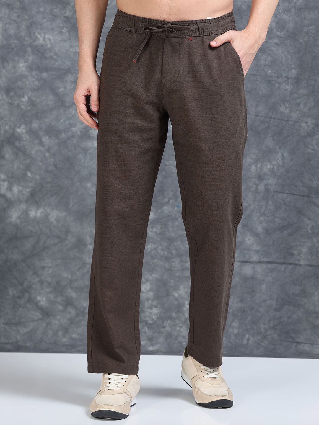 The Roadster Lifestyle Co Men Relaxed Fit Mid Rise Trousers-image-40