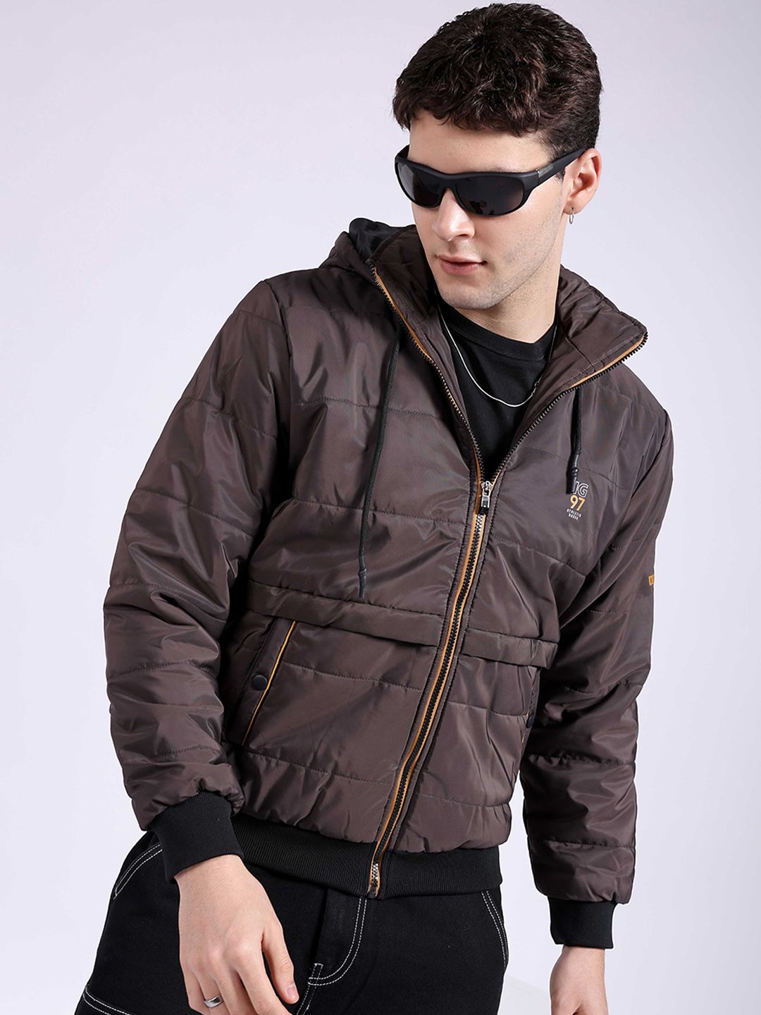 The Indian Garage Co Men Lightweight Puffer Jacket with Patchwork-image-11