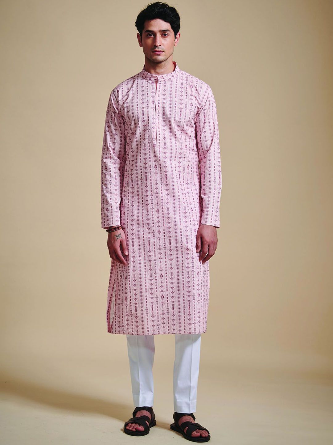 RR Blue Men Geometric Thread Work Kurta-picture-47