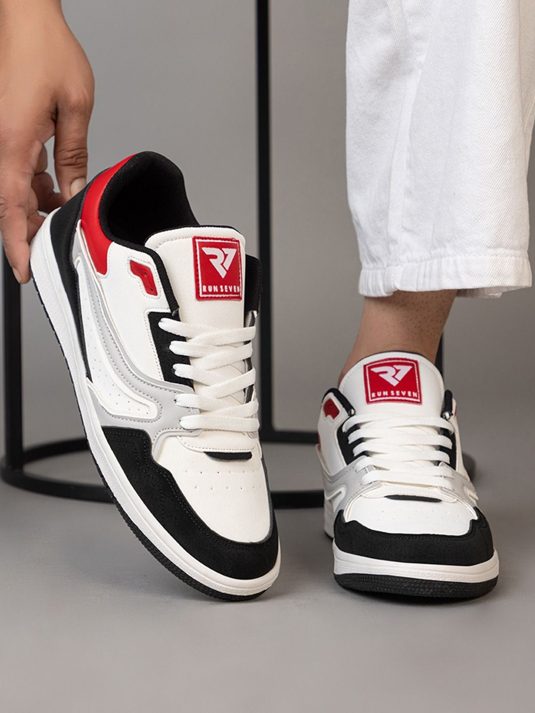 RUN SEVEN Men PU Sneakers-picture-27