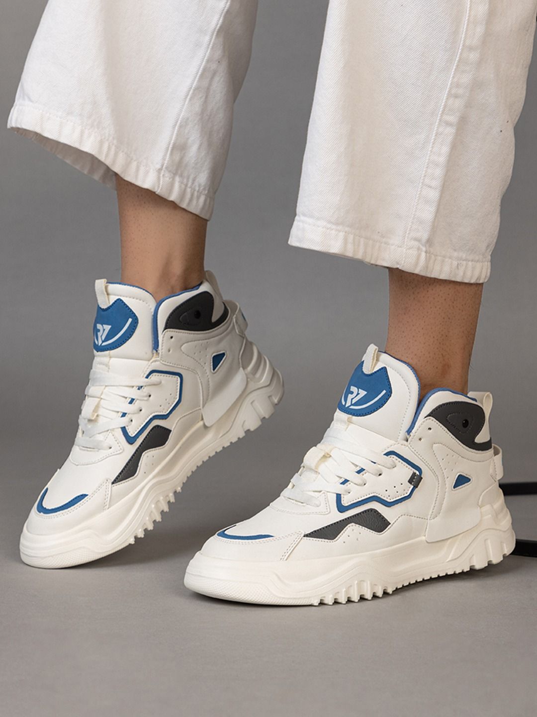 RUN SEVEN Men PU Sneakers-picture-28