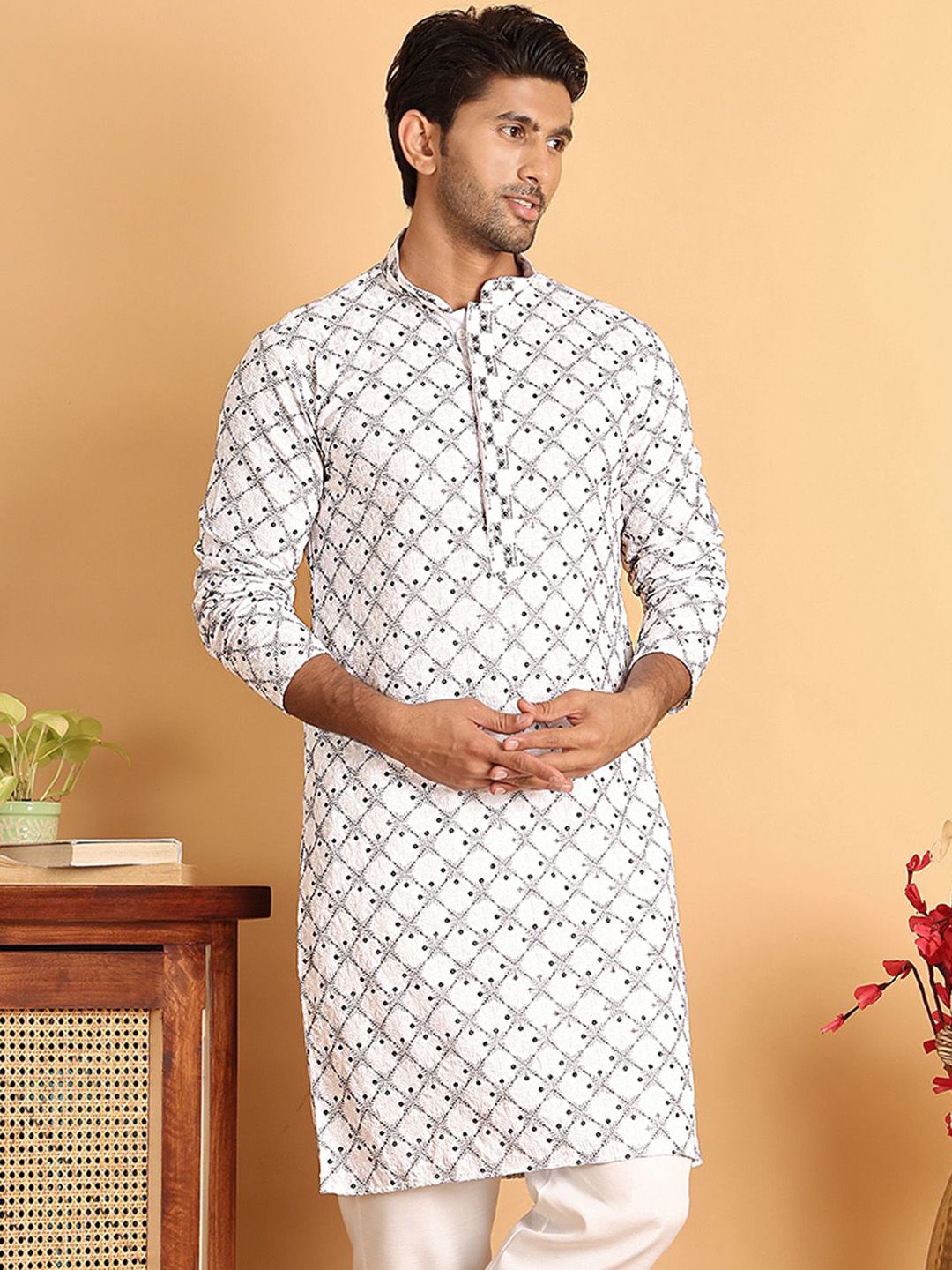 Anouk Men Floral Embroidered Sequinned Kurta-picture-33