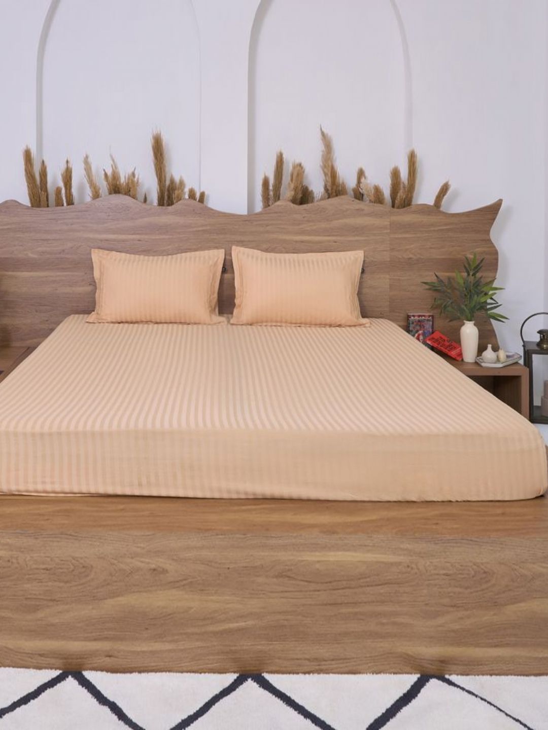 BELIHODE Beige Striped 300 TC King Bedsheet with 2 Pillow Covers-image-37
