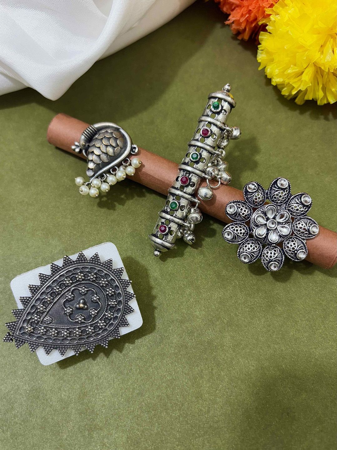 ATIBELLE Set Of 4 Silver-Plated Stone-Studded Adjustable Finger Ring