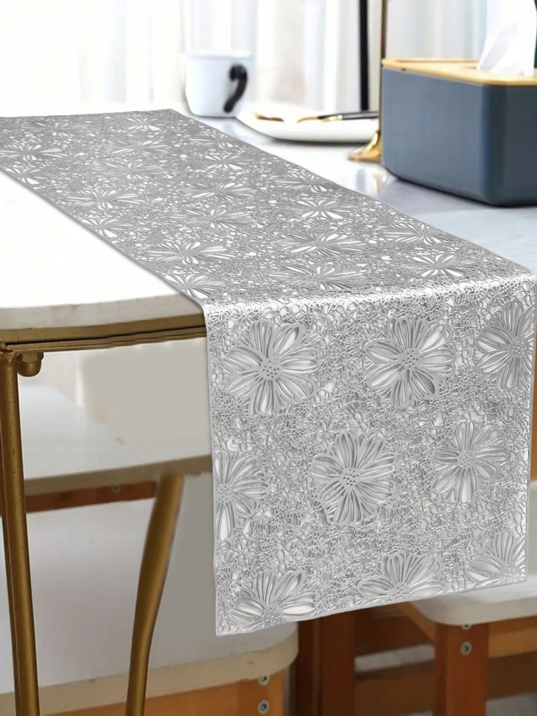 Dakshya Industries Floral Table Runner