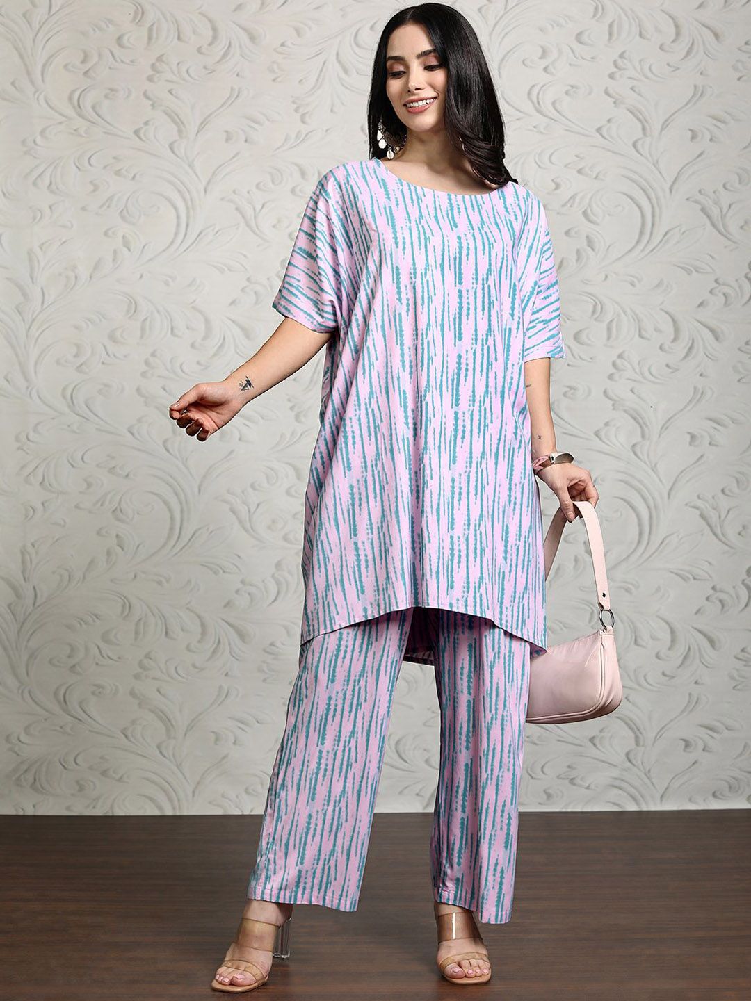 Vishudh Printed Round Neck Tunic With Trouser