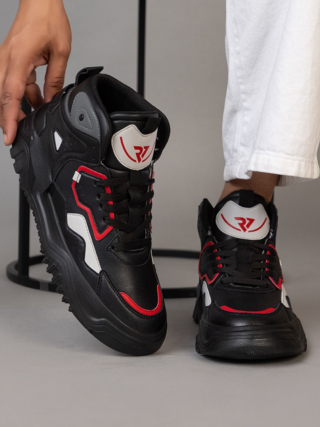 RUN SEVEN Men PU Sneakers-picture-23