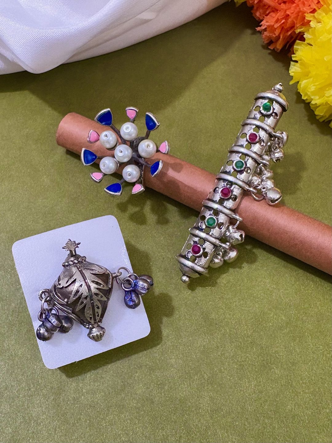 ATIBELLE Set Of 3 Silver-Plated Stone Studded Finger Rings