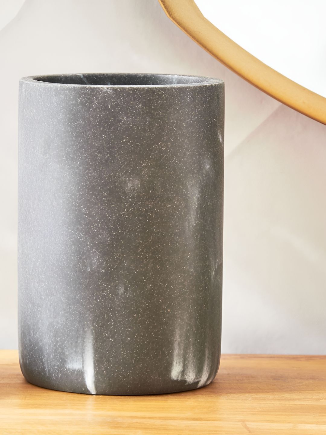 Home Centre Grey & White Abstract Polyresin Holder-picture-35
