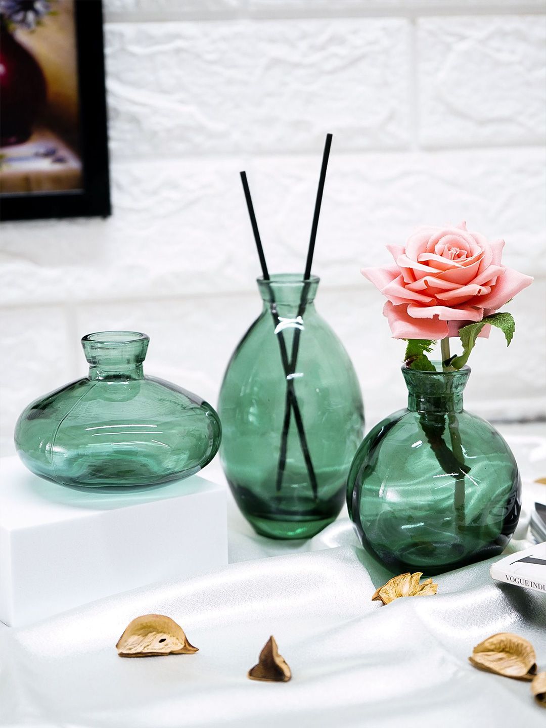 Ekhasa Green 3 Pieces Glass Bud Vases-image-24
