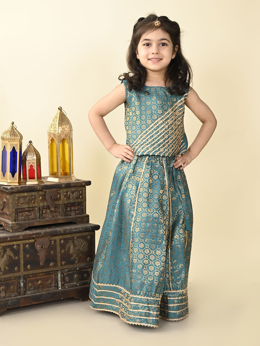 Superminis Girls Woven Design Gotta Patti Sleeveless Brocade Ready to Wear Lehenga & Choli-picture-10