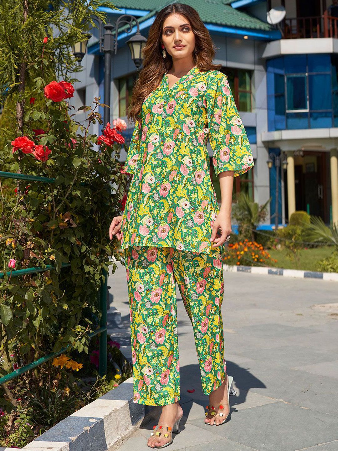 DRESOUL Floral Printed V-Neck Three-Quarter Sleeves Pure Cotton Top With Trouser-picture-30