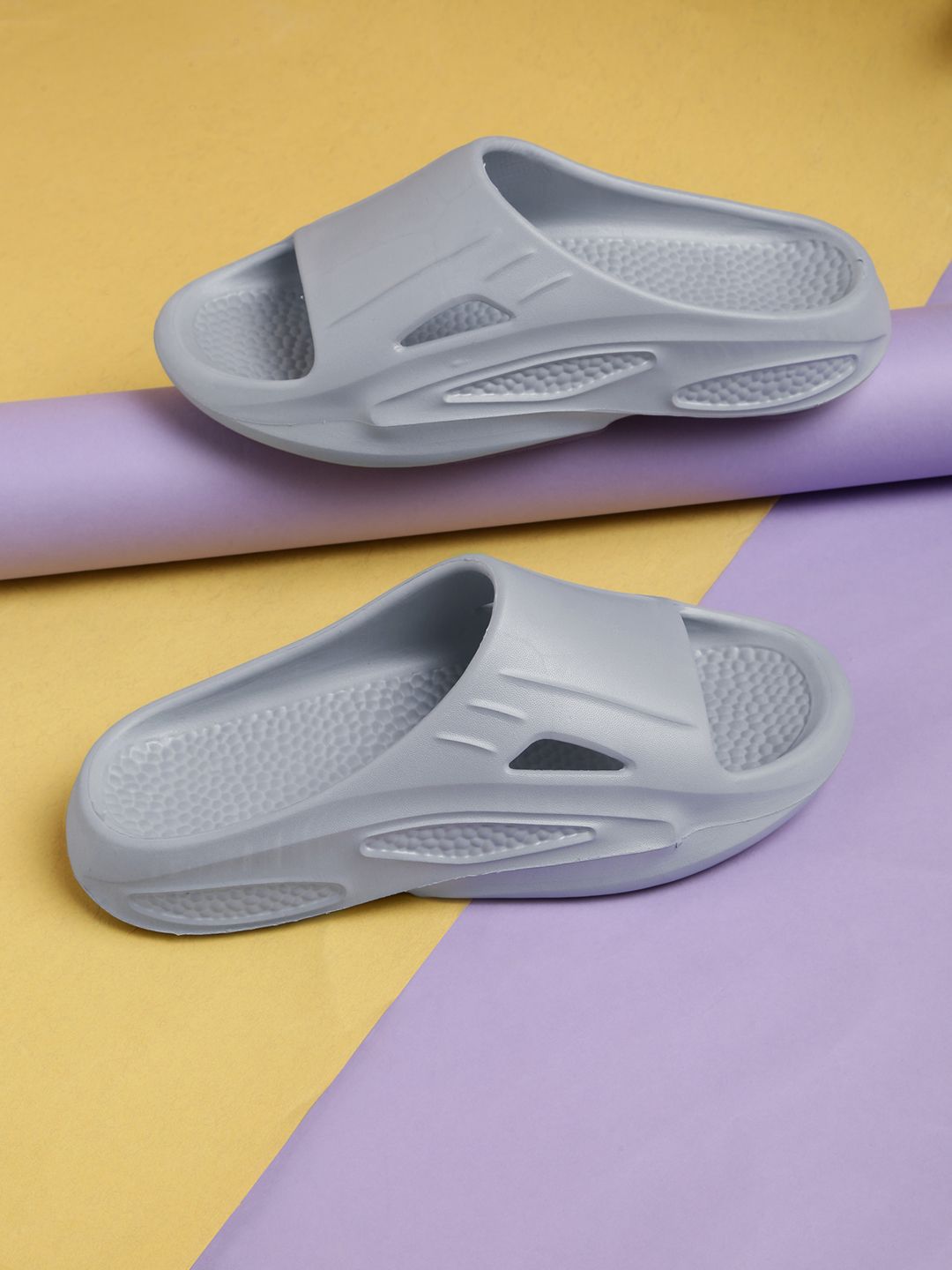 The Roadster Lifestyle Co Men Croslite Sliders-picture-32