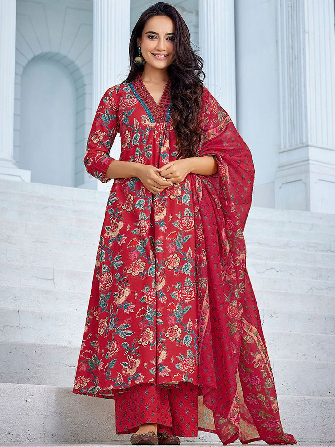 Royal Export Floral Printed Kurta with Palazzo & Dupatta-image-17