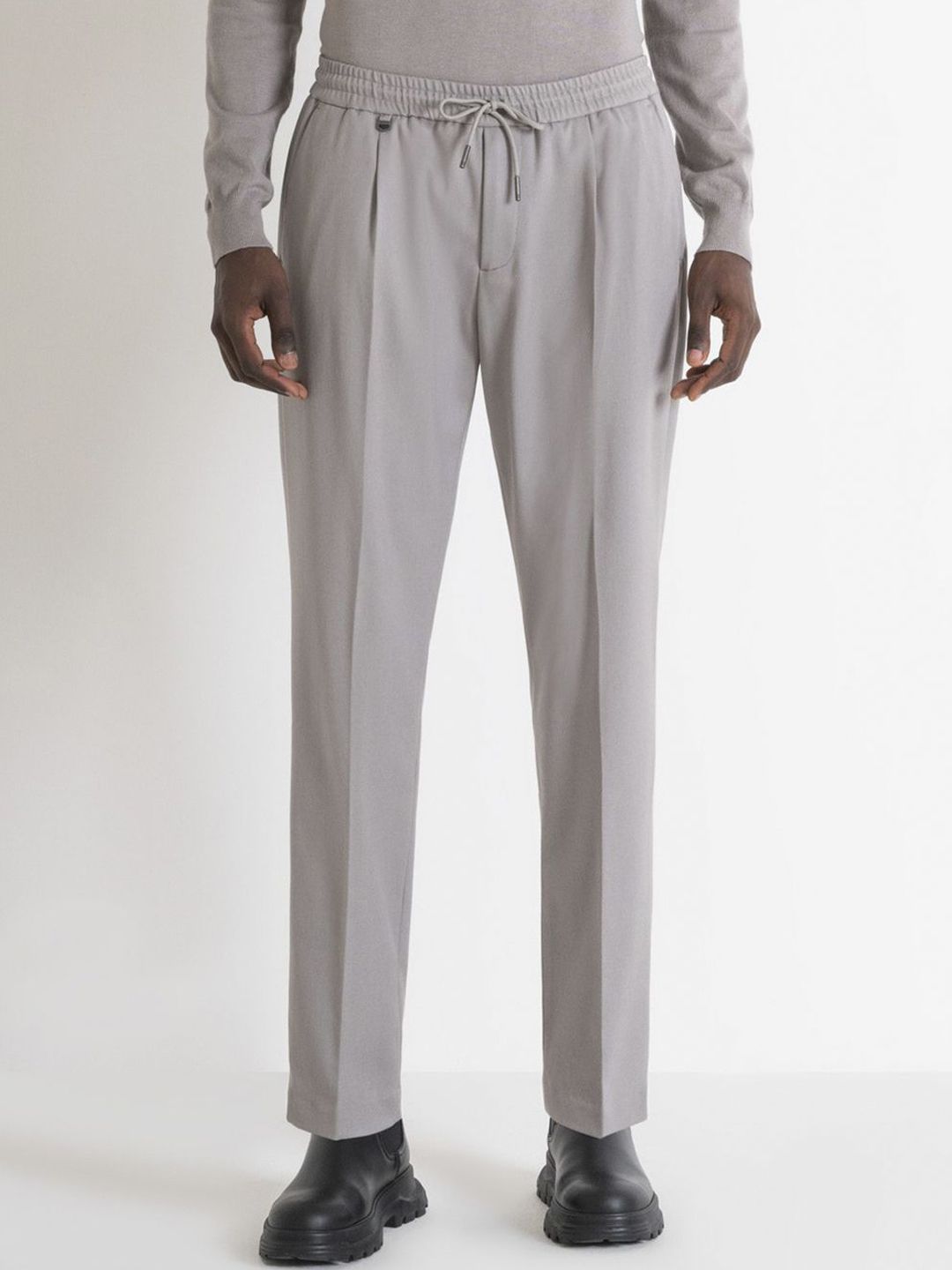 Antony Morato Men Mid-Rise Slim Fit Pleated Trousers-picture-45
