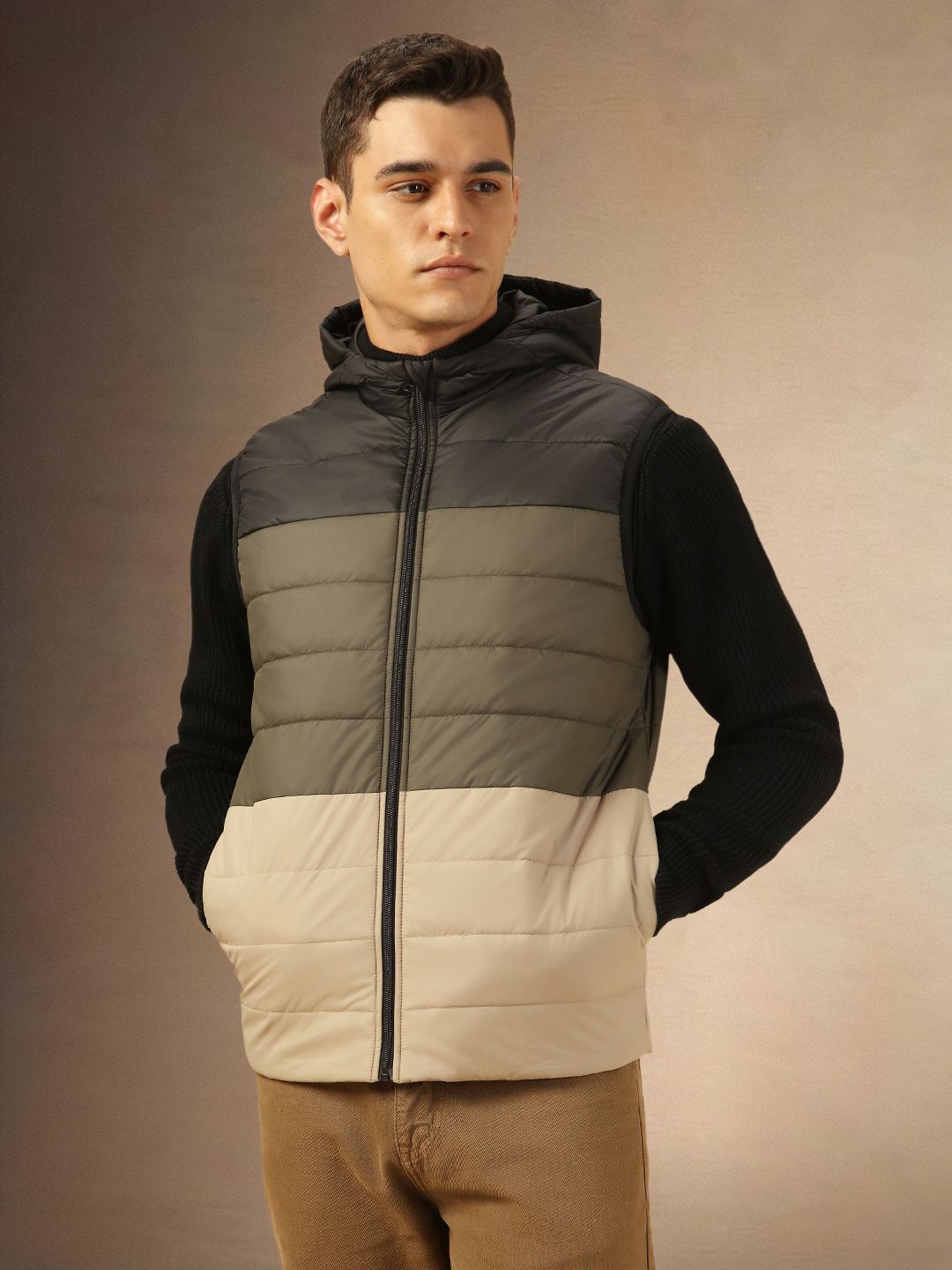 Dennis Lingo Men Colourblocked Padded Jacket-picture-18