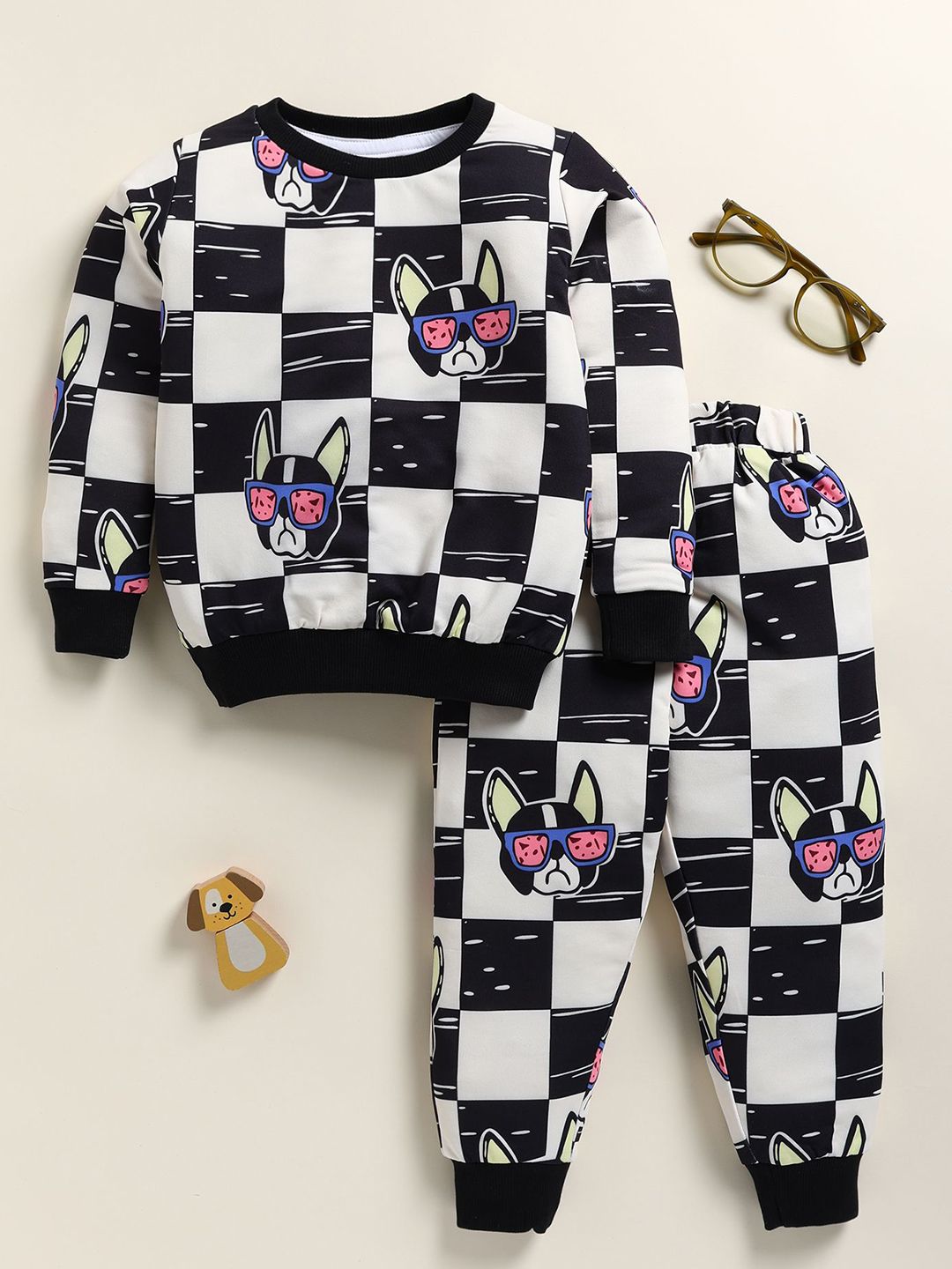 YK Boys Printed T-shirt with Trousers-image-9