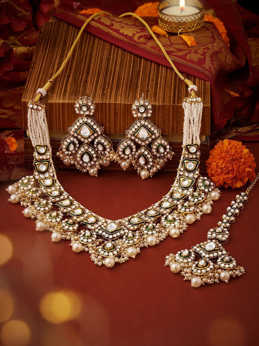 Zaveri Pearls Gold-Plated Meenakari Kundan-Studded & Beaded Jewellery Set-picture-23