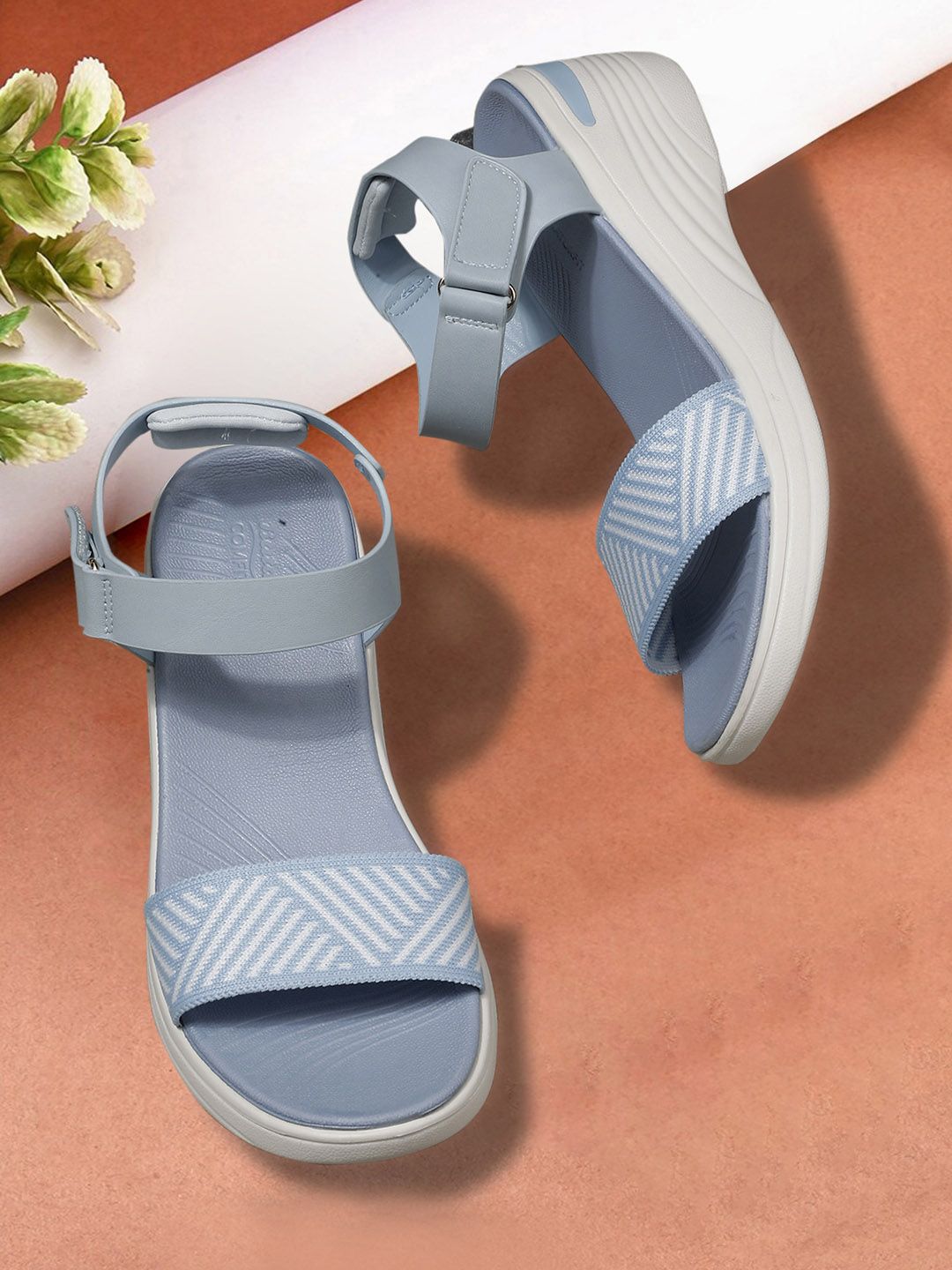 Bata comfit Women Open Toe Flats-picture-25