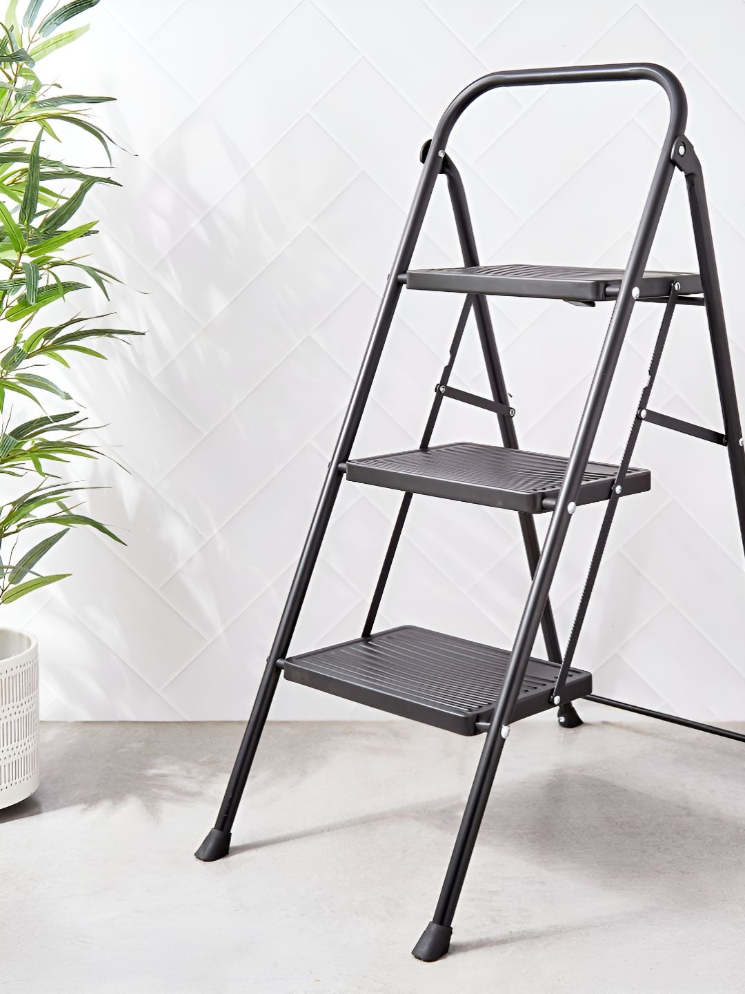 Home Centre Black Solid Stainless Steel Step Ladder-picture-15