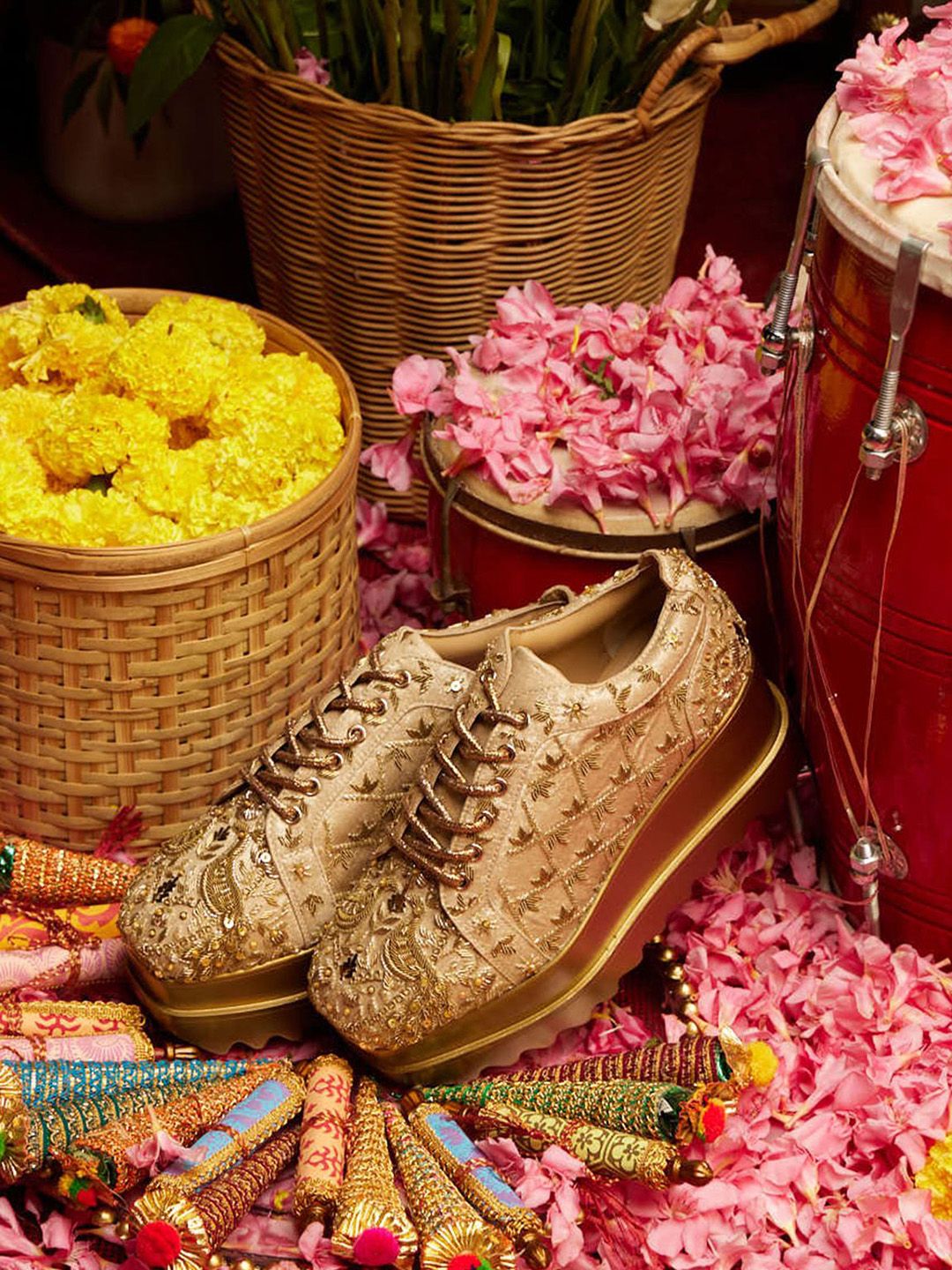 Anaar Women Woven Design Sneakers-picture-14